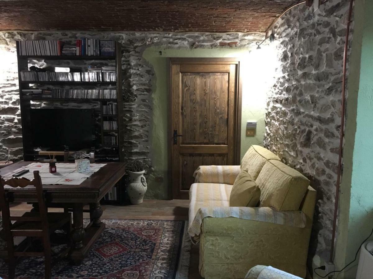 B&B Beauregard Villaretto Bagian luar foto