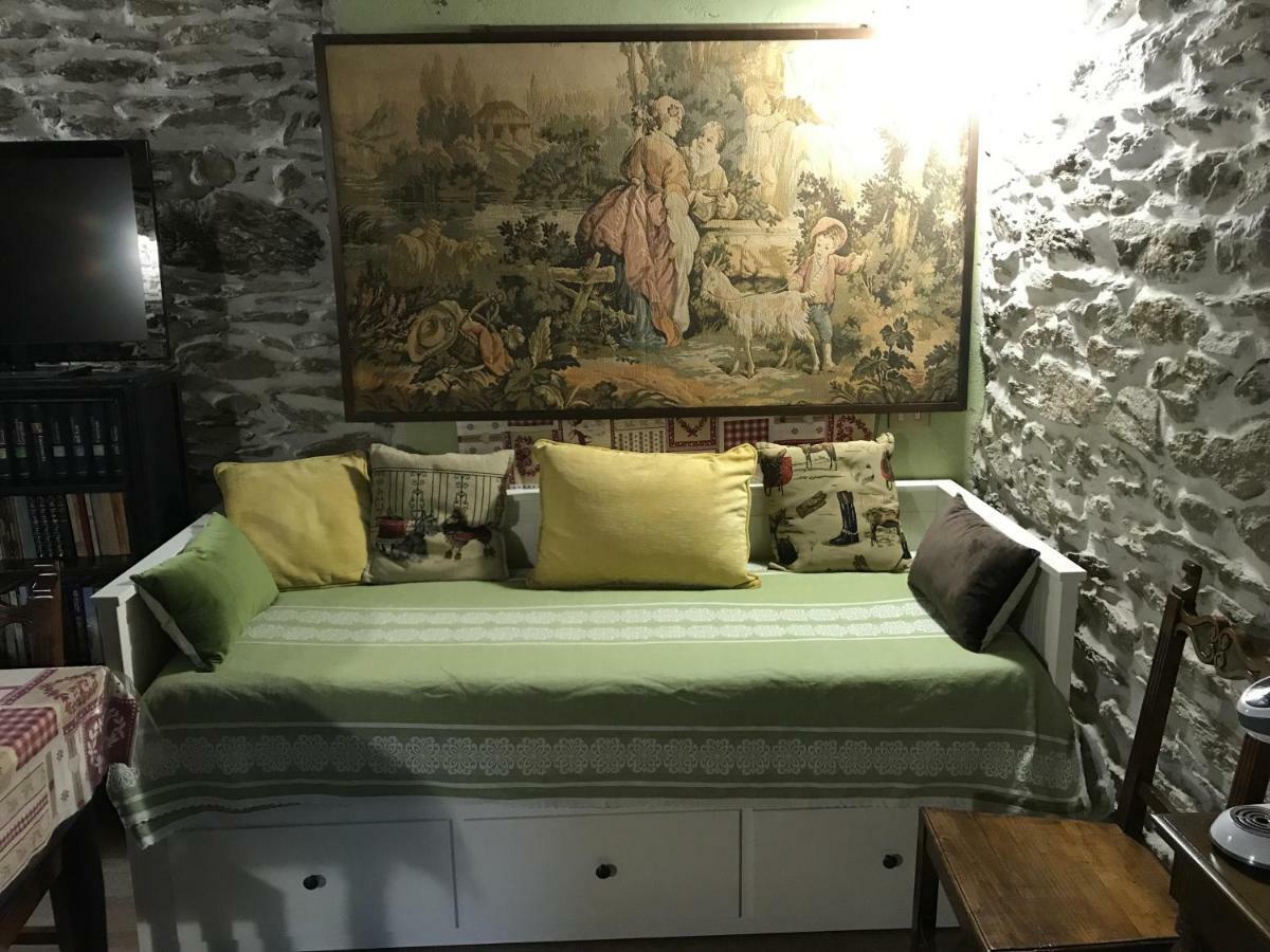 B&B Beauregard Villaretto Bagian luar foto