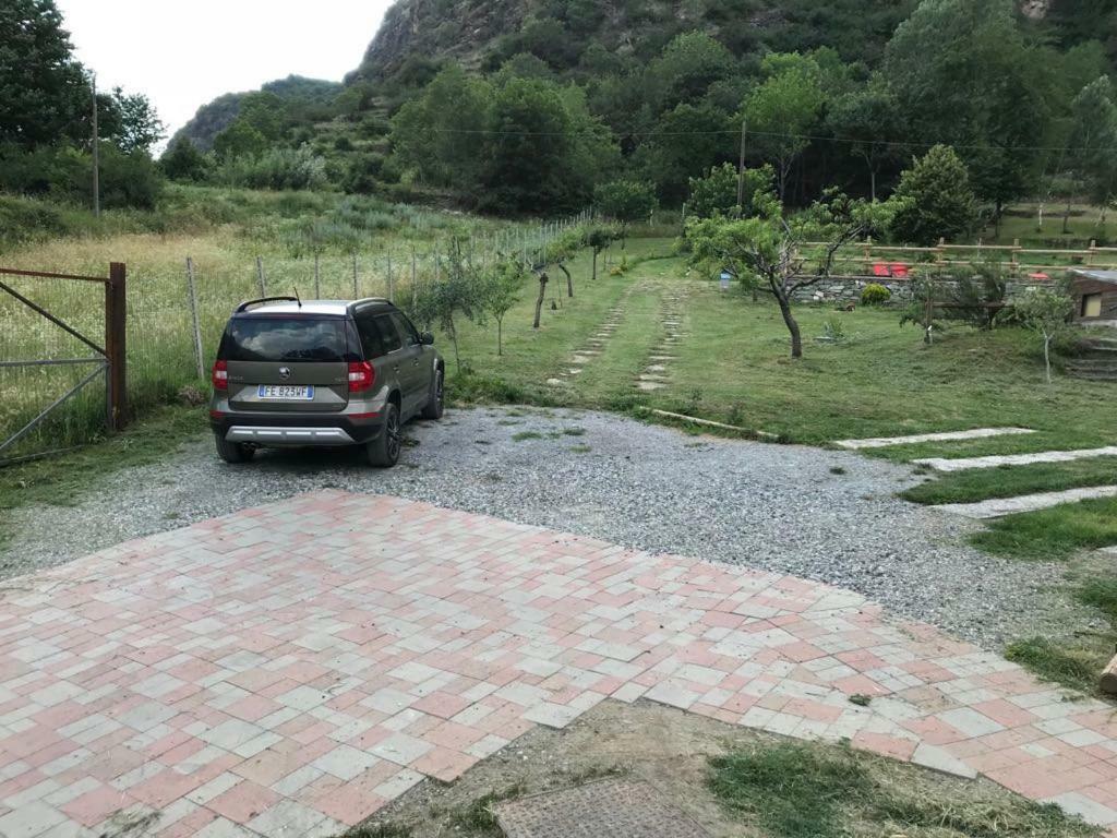 B&B Beauregard Villaretto Bagian luar foto
